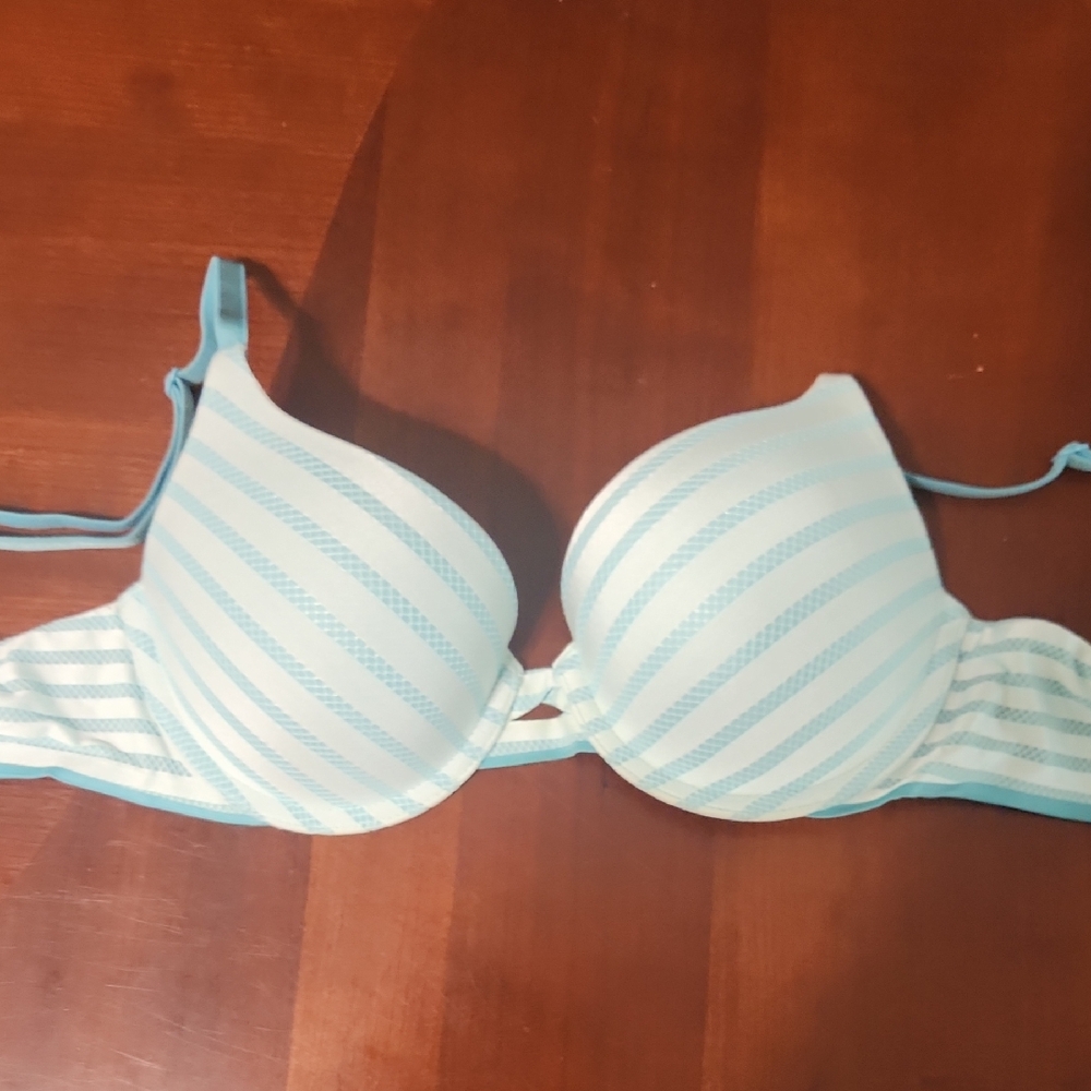Victoria's Secret Perfect Shape Bra
